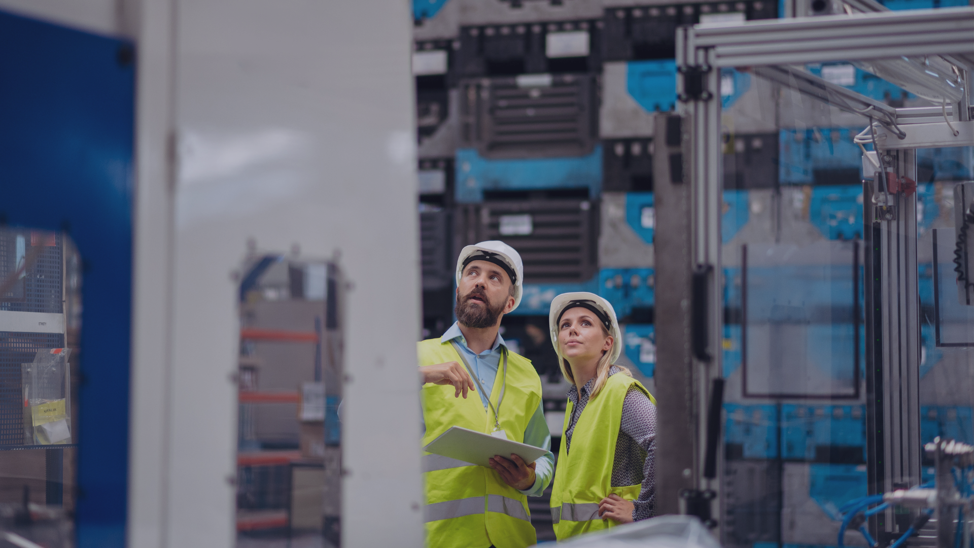 Geleceğin Fabrikalarını  İnşa Ediyoruz